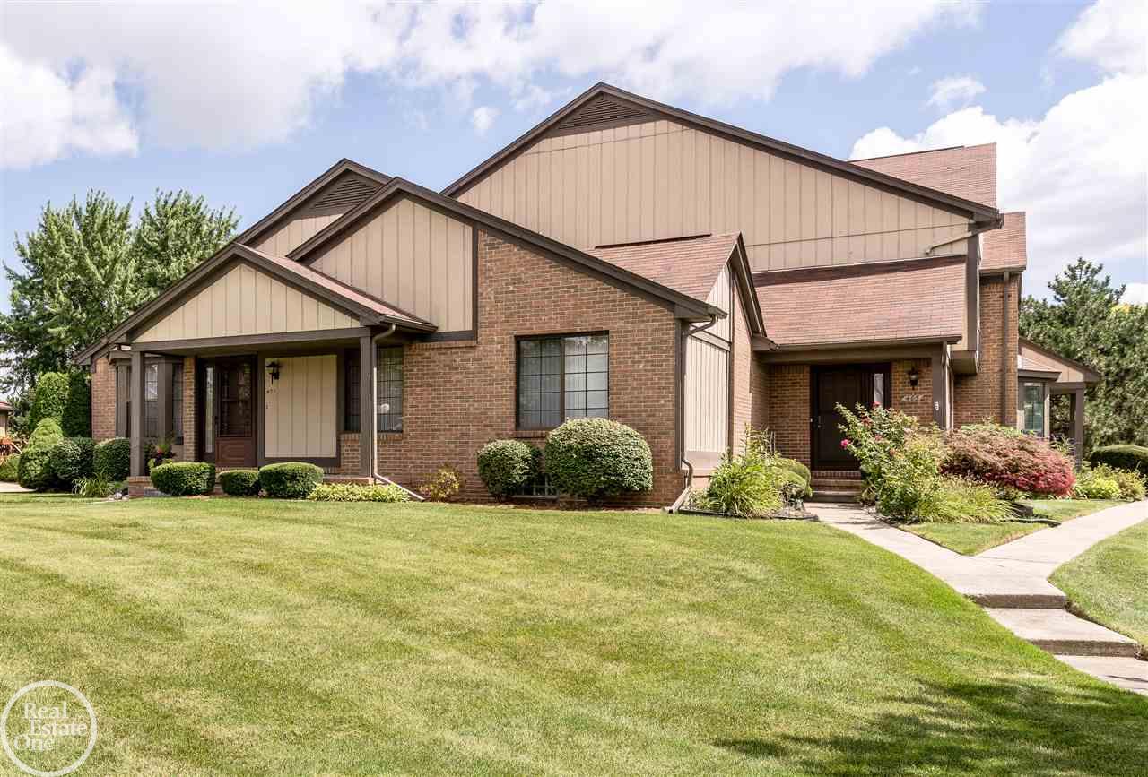401 Meadow Bridge Drive Rochester Hills, MI 48307 - Photo 1 of 18