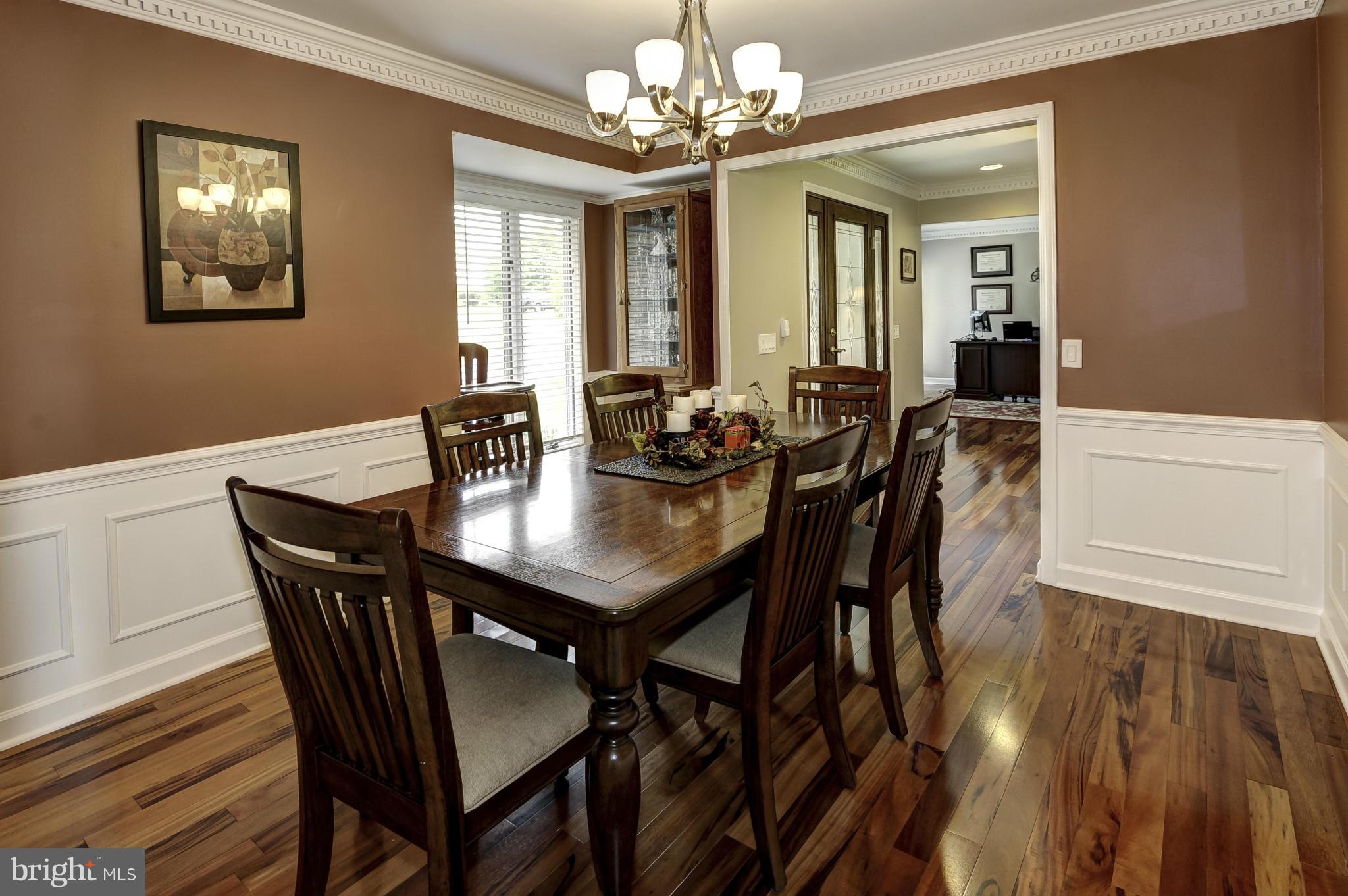 22701 Wildcat Road Germantown, MD 20876 - Photo 8 of 30 Dining Room