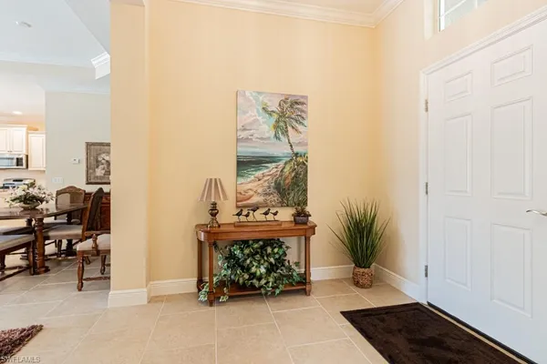 a view of a livingroom with furniture