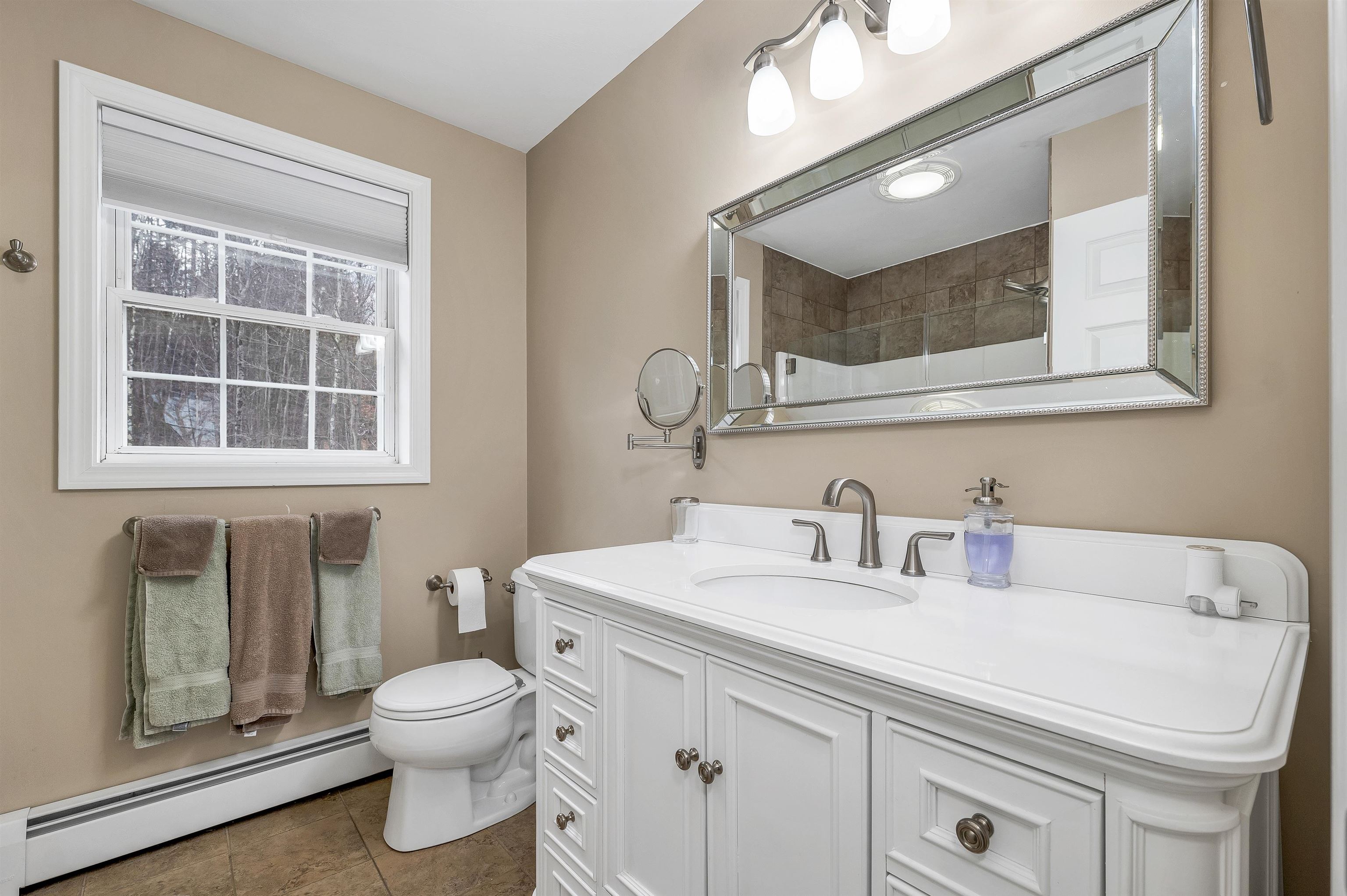 31 Canterbury Crossing Northfield, NH 03220 - Photo 21 of 42