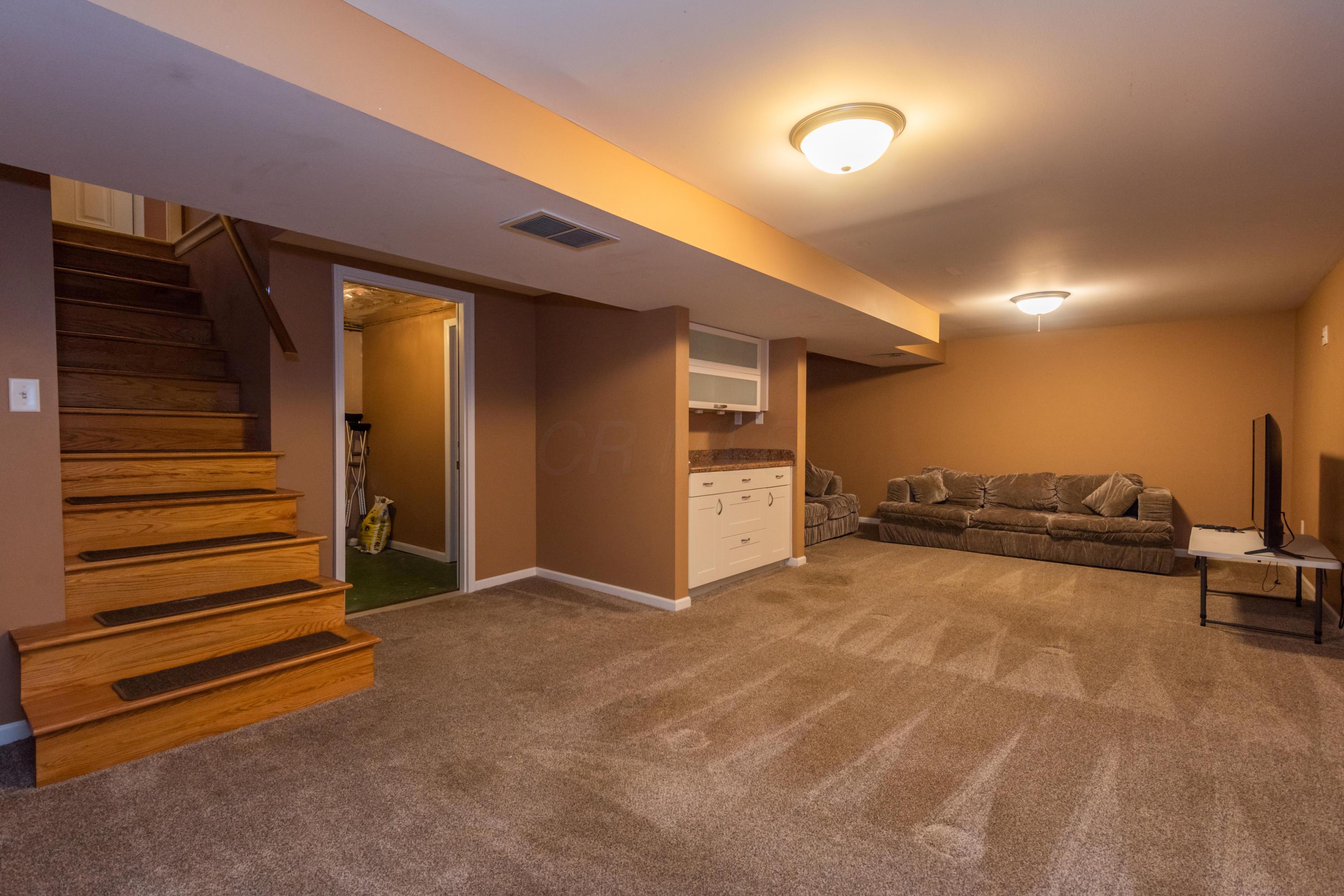 21046 London Road Circleville, OH 43113 - Photo 27 of 36 Gallery Image 27