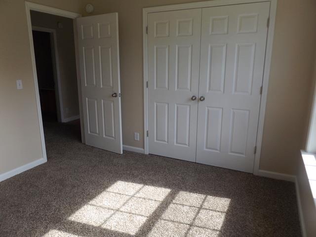 647 Crescent Road Murfreesboro, TN 37128 - Photo 12 of 23 3rd Bedroom with large closet.