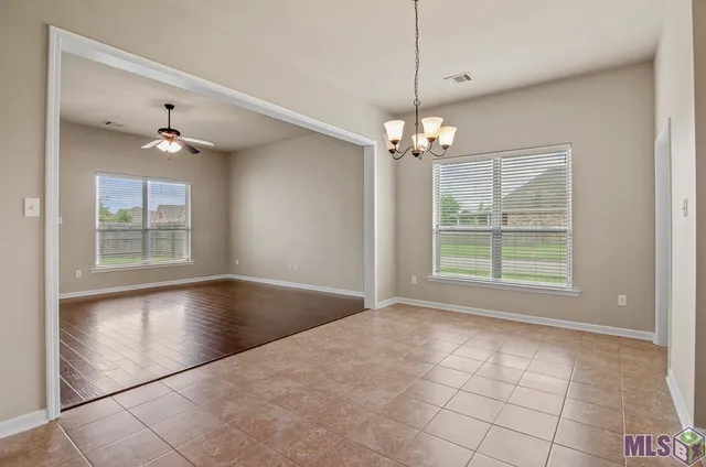 $2,100 | 17060 Enterprise Avenue, Prairieville, LA 70769