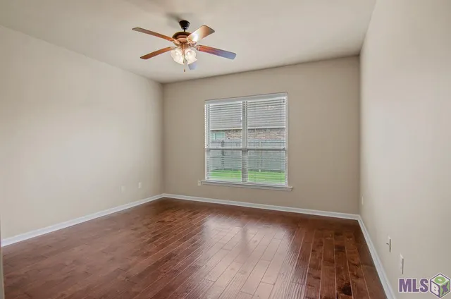 $2,100 | 17060 Enterprise Avenue, Prairieville, LA 70769