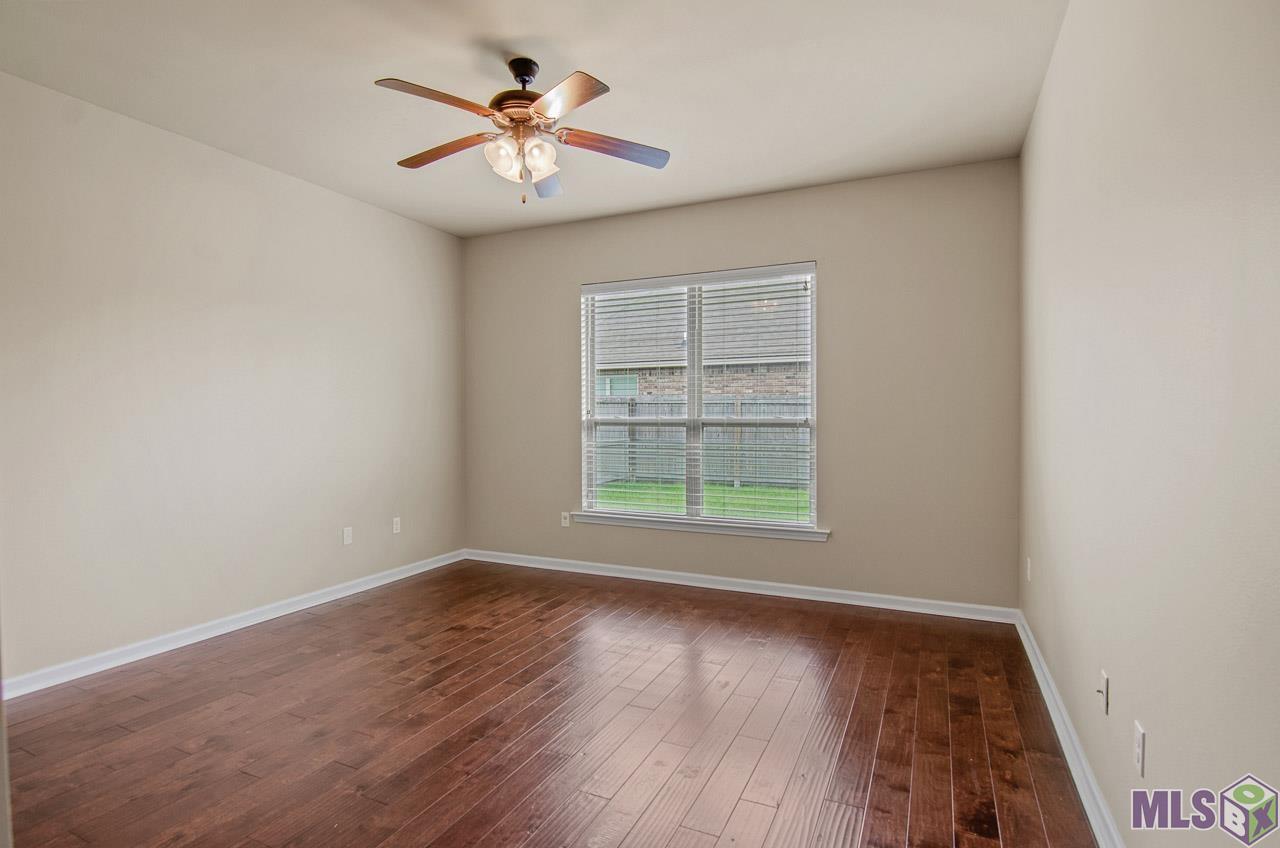 17060 Enterprise Avenue Prairieville, LA 70769 - Photo 7 of 16