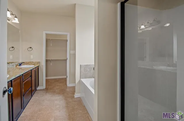 $2,100 | 17060 Enterprise Avenue, Prairieville, LA 70769