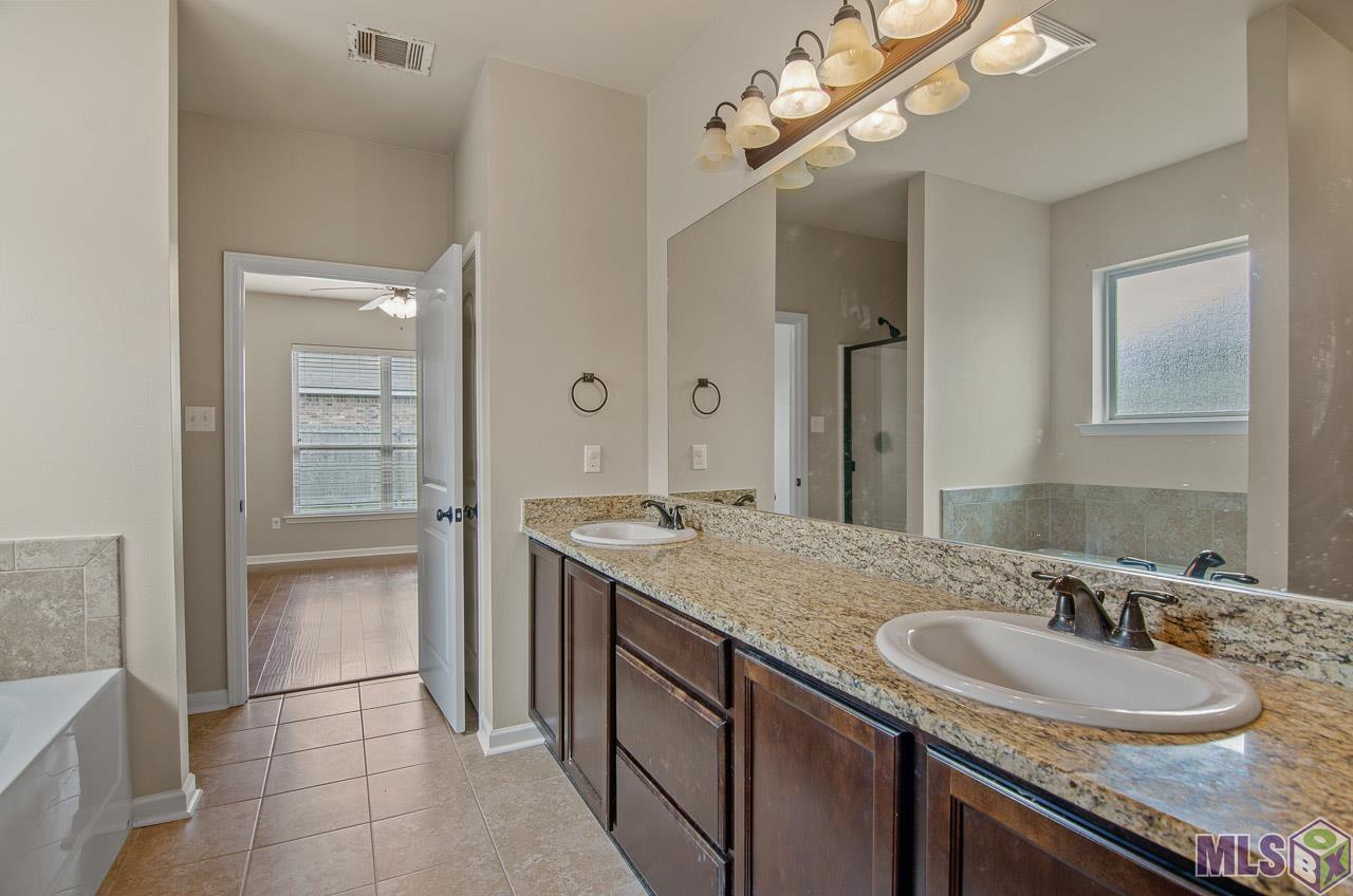 17060 Enterprise Avenue Prairieville, LA 70769 - Photo 9 of 16