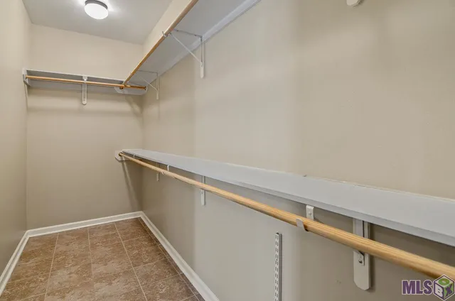 $2,100 | 17060 Enterprise Avenue, Prairieville, LA 70769