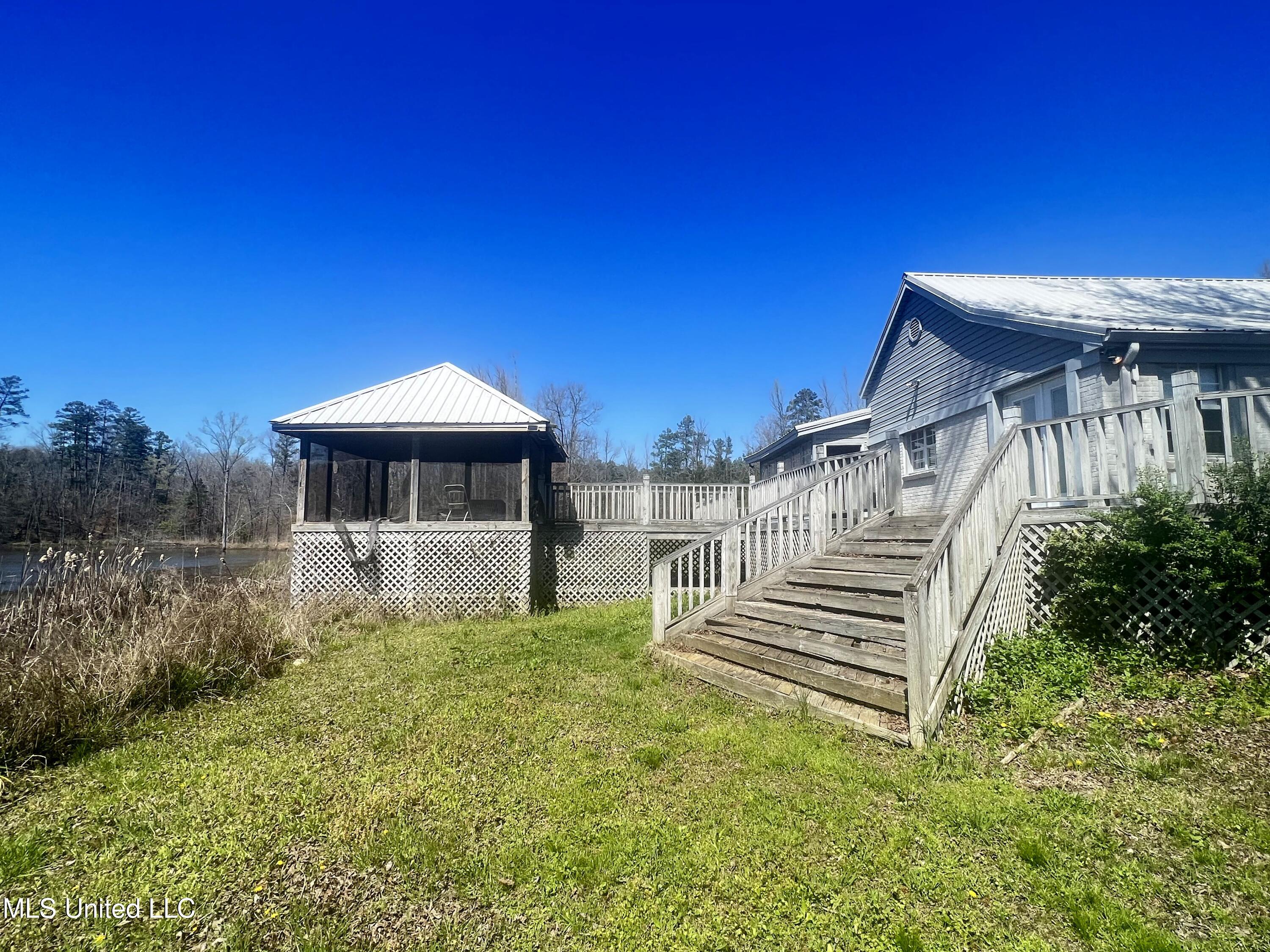 1100 Hendrix Road Coffeeville, MS 38922 - Photo 18 of 46 10703-17
