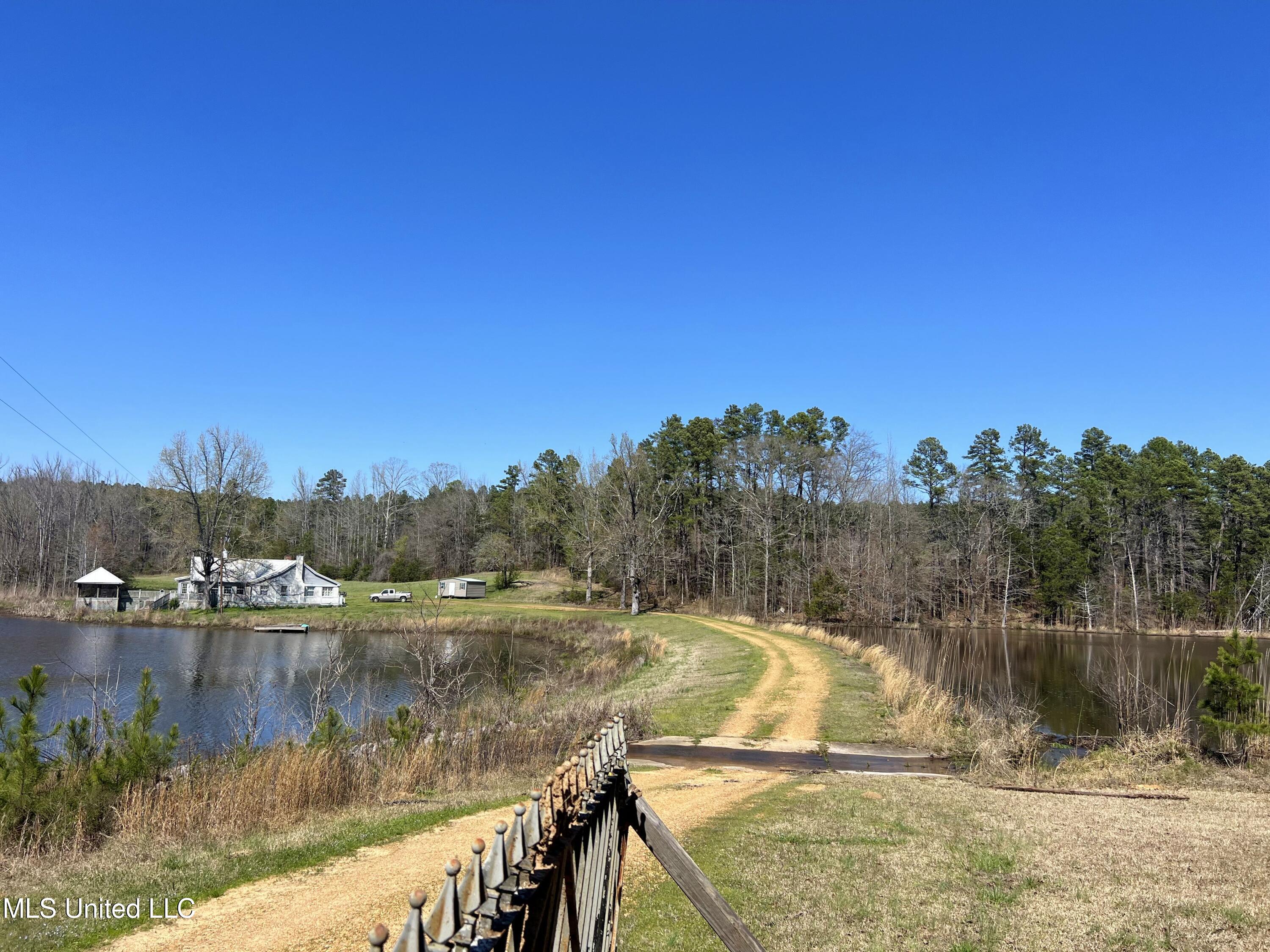 1100 Hendrix Road Coffeeville, MS 38922 - Photo 42 of 46 10703-42