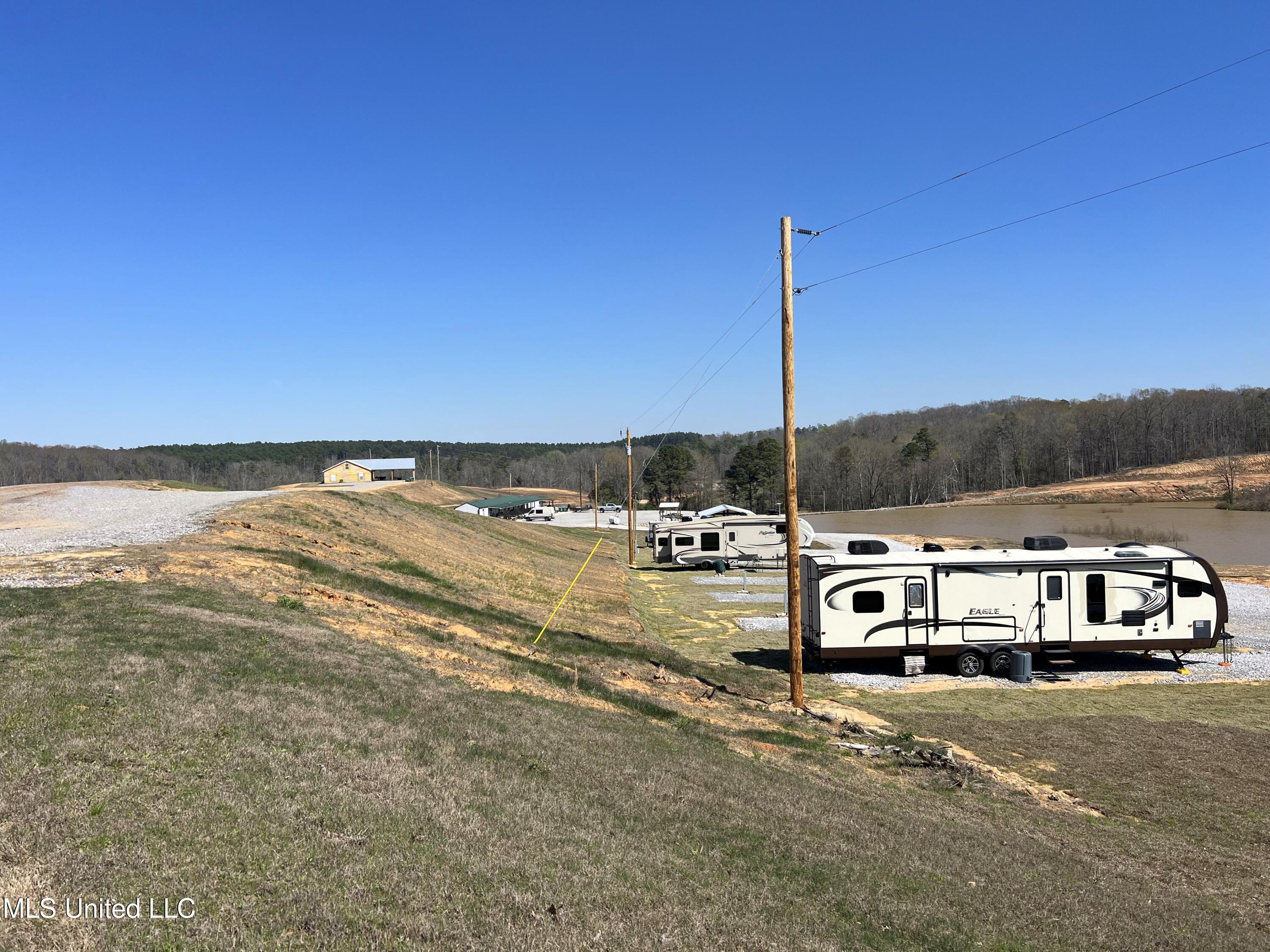 1100 Hendrix Road Coffeeville, MS 38922 - Photo 9 of 46 10703-08