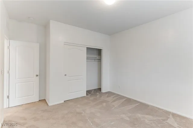 $2,494 | 6368 Joshuaville Drive, Las Vegas, NV 89122