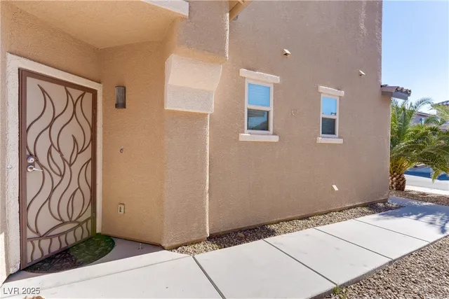 $2,494 | 6368 Joshuaville Drive, Las Vegas, NV 89122