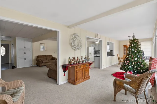 $479,900 | 29613 Turkey Cr Drive, Edwards, MO 65326