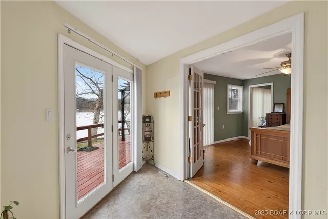 $479,900 | 29613 Turkey Cr Drive, Edwards, MO 65326