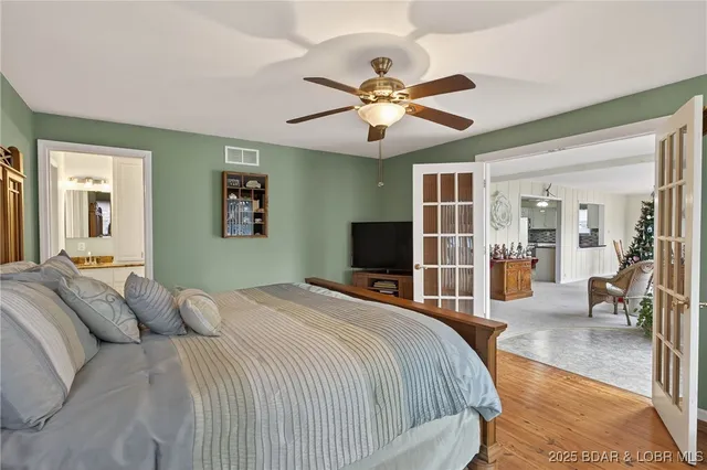 $479,900 | 29613 Turkey Cr Drive, Edwards, MO 65326