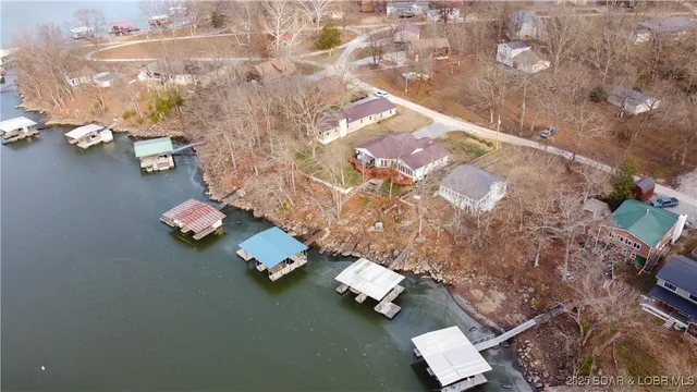 $479,900 | 29613 Turkey Cr Drive, Edwards, MO 65326