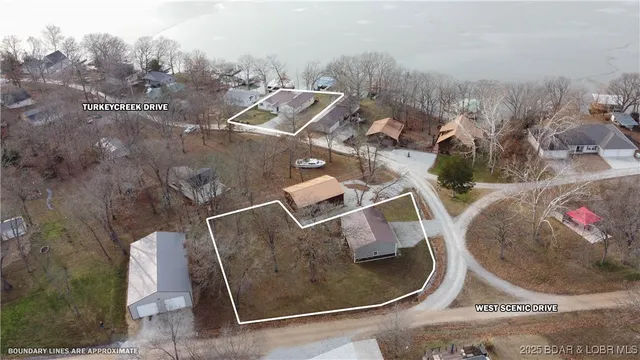 $479,900 | 29613 Turkey Cr Drive, Edwards, MO 65326