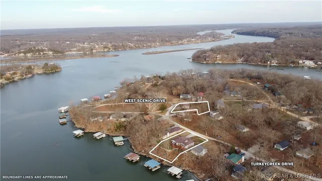 $479,900 | 29613 Turkey Cr Drive, Edwards, MO 65326