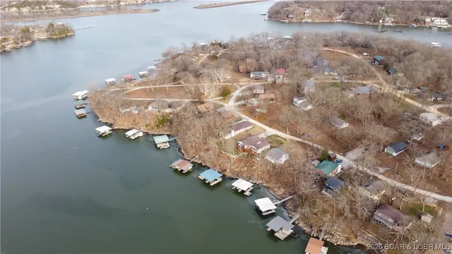 $479,900 | 29613 Turkey Cr Drive, Edwards, MO 65326