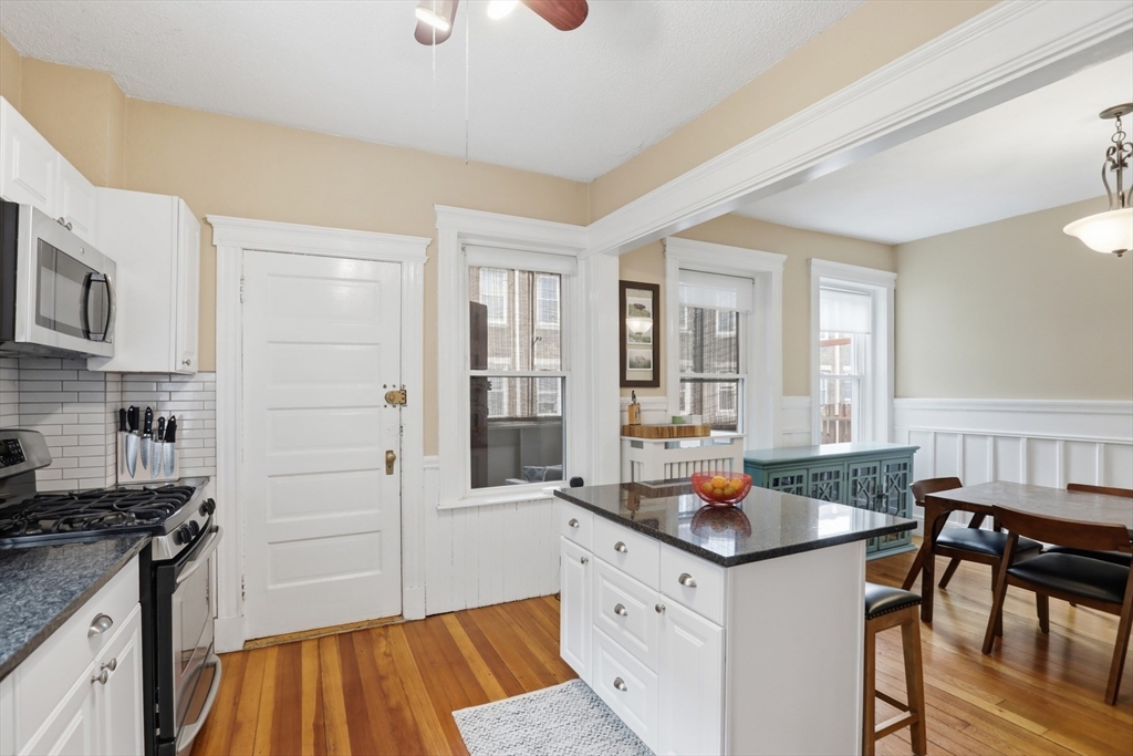 1896 Beacon Street, Unit 3 Brookline, MA 02445 - Photo 17 of 26