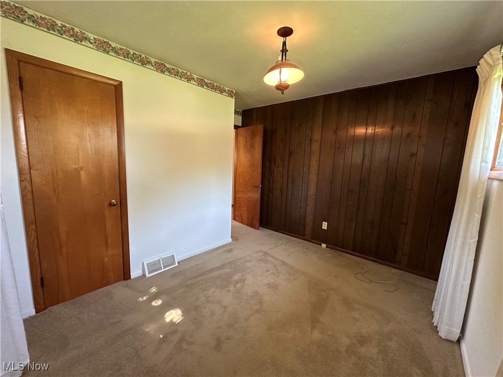 5655 Middle Ridge Road Madison, OH 44057 - Photo 14 of 37 Gallery Image 14