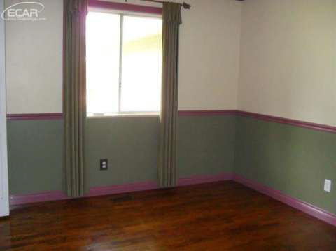 9144 South Nichols Road Gaines, MI 48436 - Photo 15 of 18 20446027-14.JPG