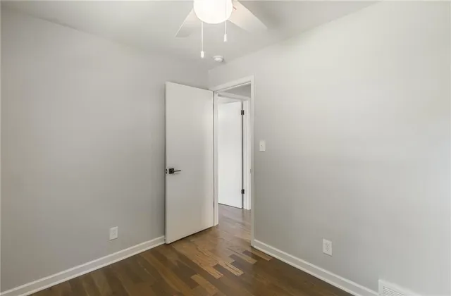 $384,900 | 619 East 109th Street, Kansas City, MO 64131