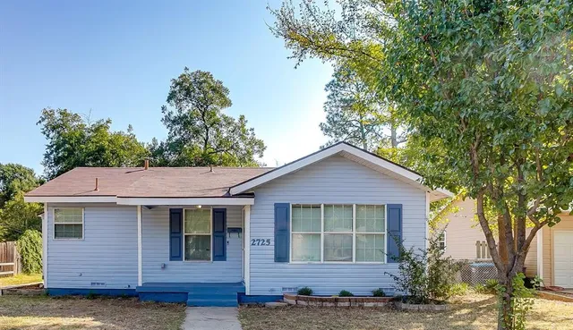 $230,000 | 2725 Halbert Street, Fort Worth, TX 76112