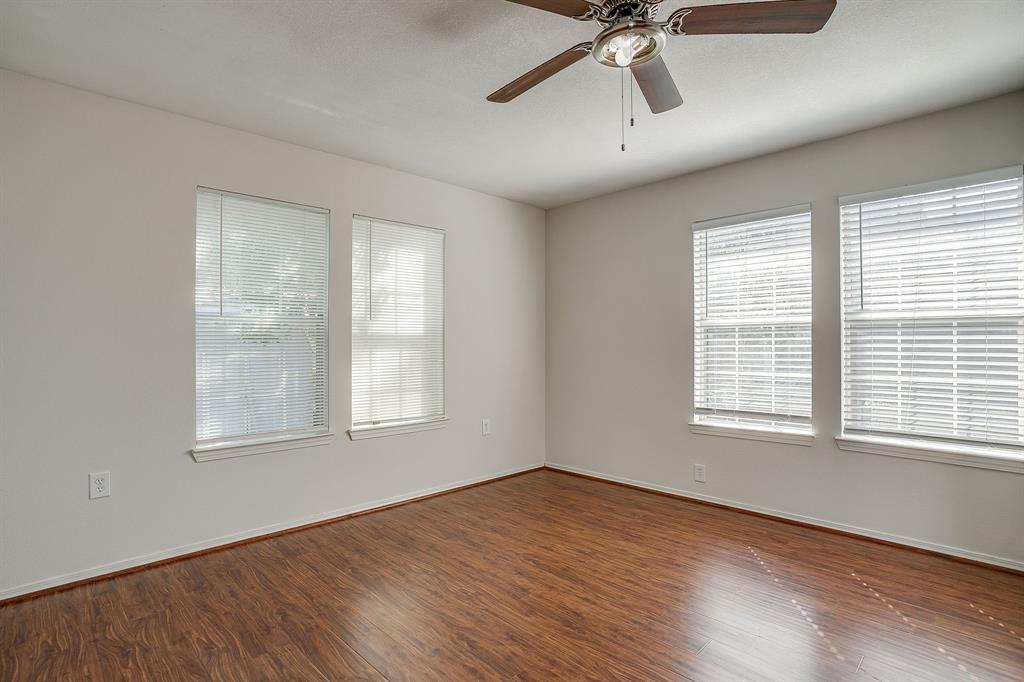 2725 Halbert Street Fort Worth, TX 76112 - Photo 7 of 15