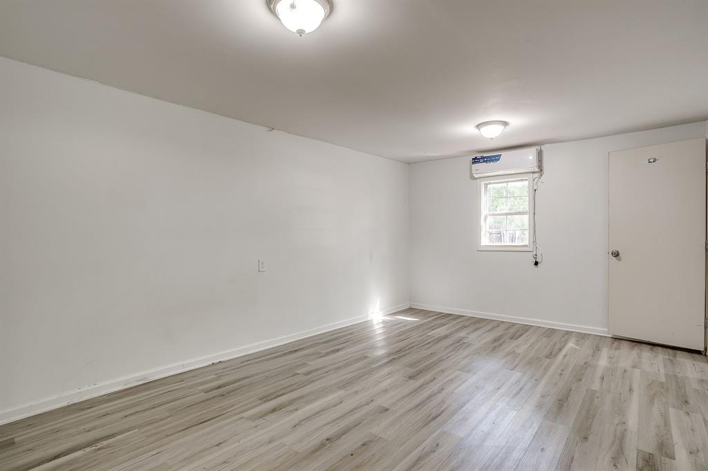 2725 Halbert Street Fort Worth, TX 76112 - Photo 9 of 15 Guest Cottage