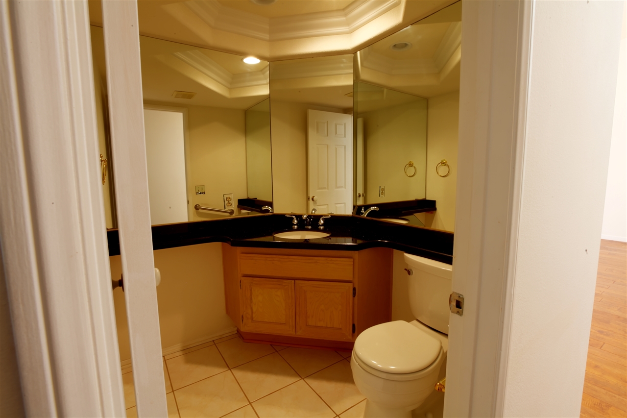 2959 Racetrack View Drive Del Mar, CA 92014 - Photo 13 of 25