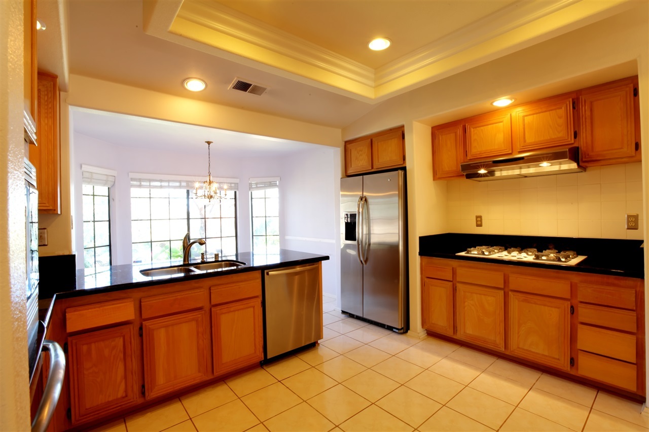 2959 Racetrack View Drive Del Mar, CA 92014 - Photo 14 of 25