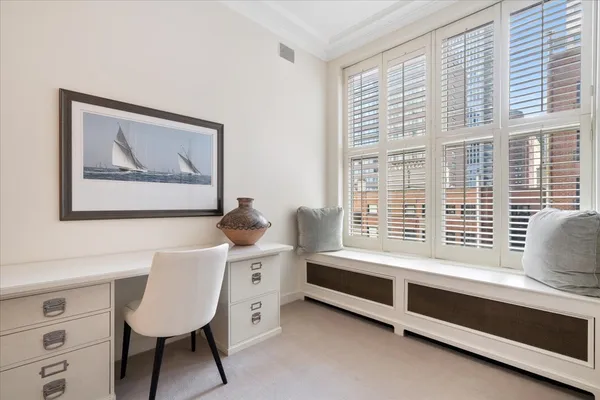 $2,150,000 | 199 East Lake Shore Drive, Unit 4W, Chicago, IL 60611