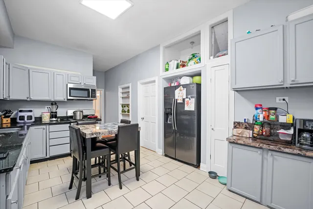 $299,999 | 2713 West 24th Place, Chicago, IL 60608