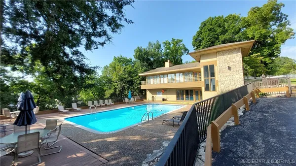 $325,000 | 98 Cedar Court, Unit 1B, Lake Ozark, MO 65049