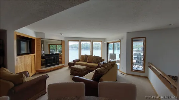 $325,000 | 98 Cedar Court, Unit 1B, Lake Ozark, MO 65049