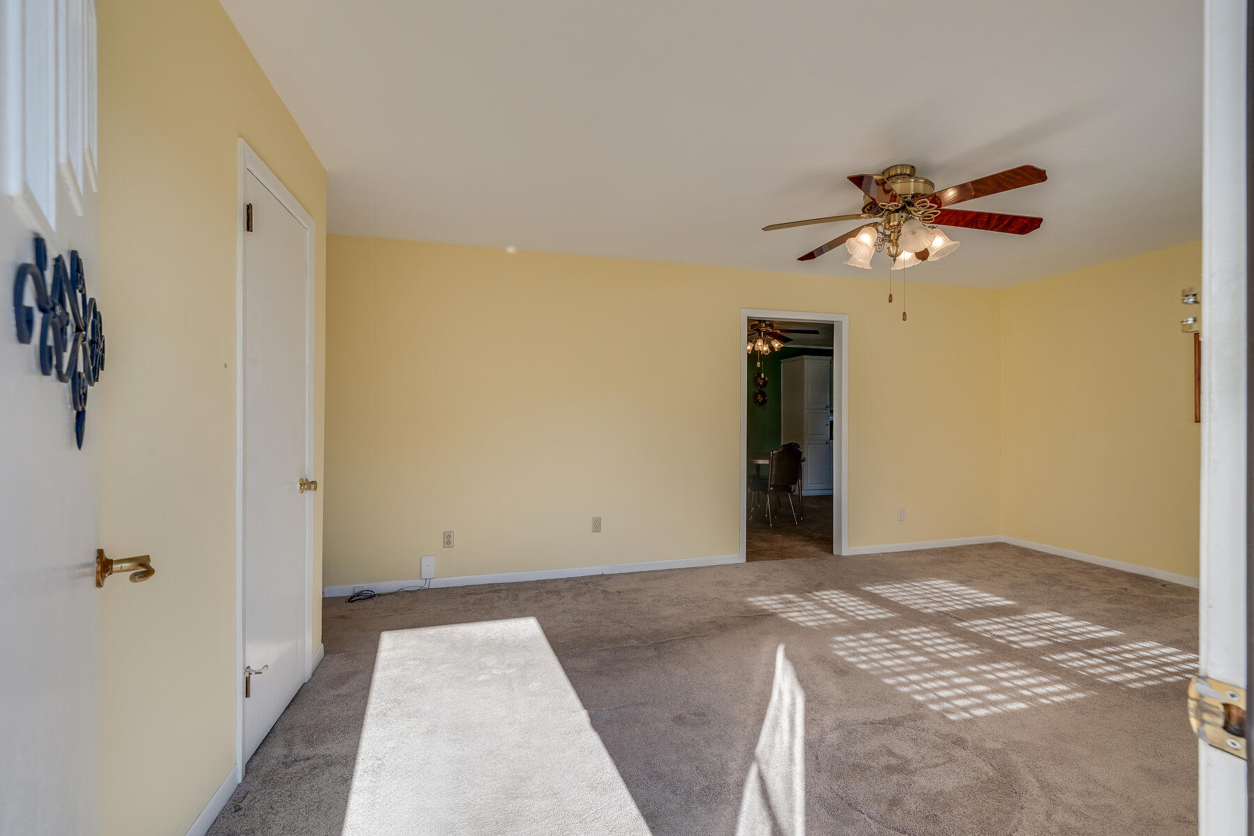 214 Webster Valley Road Rogersville, TN 37857 - Photo 6 of 35 005