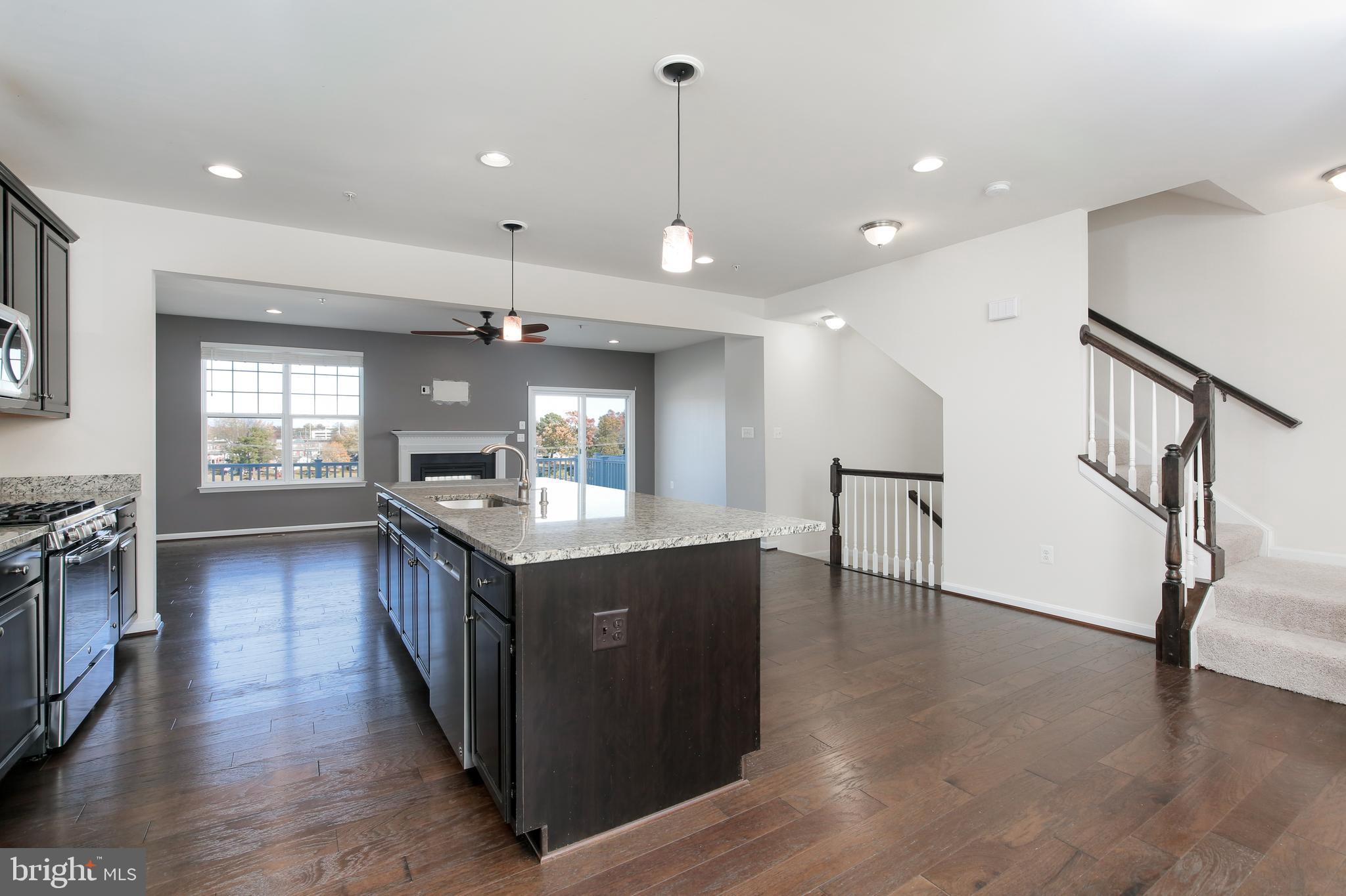 1940 River Vista Drive Baltimore, MD 21221 - Photo 11 of 50 Oversized island with breakfast area