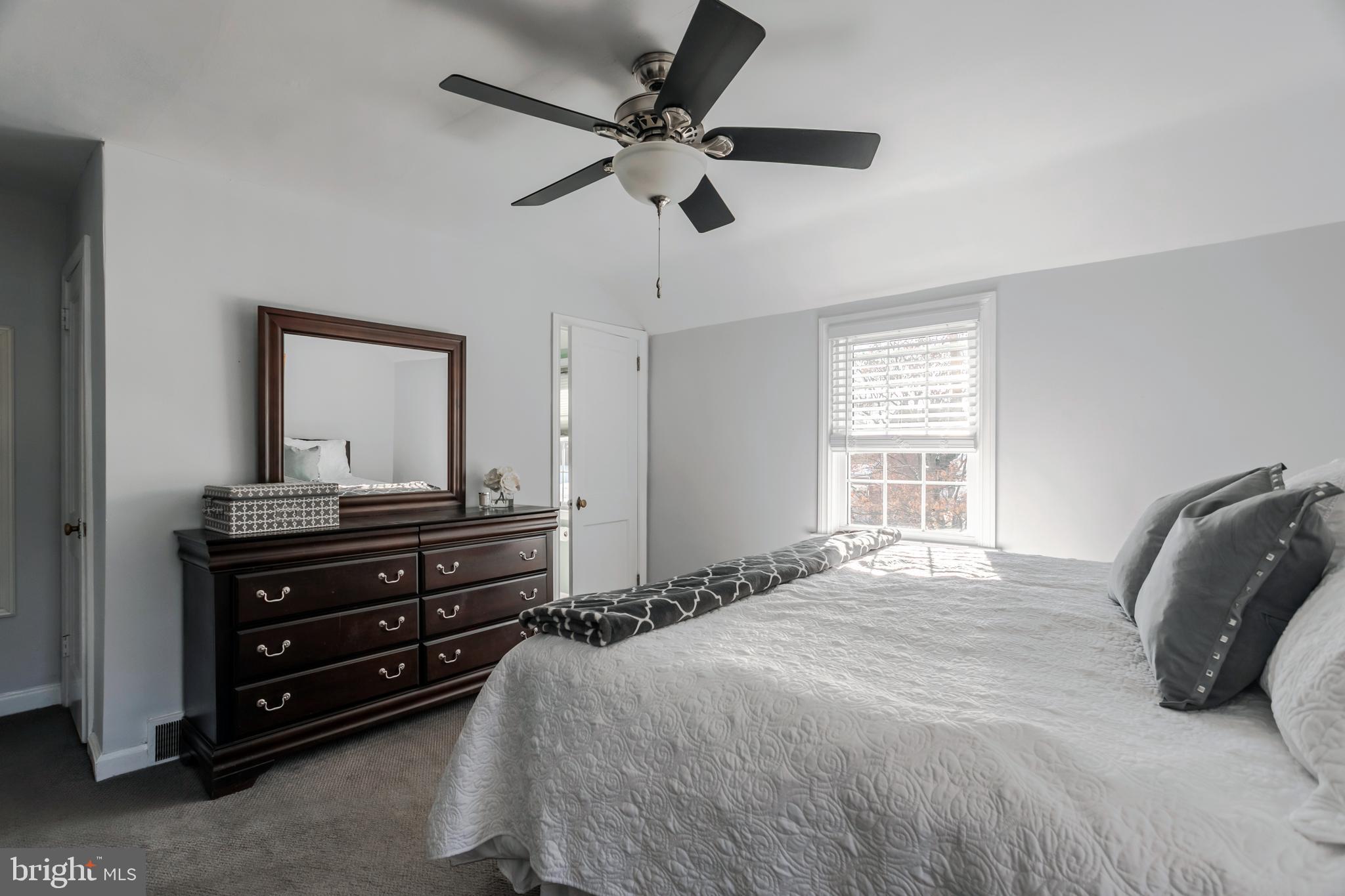 225 Warrior Road Drexel Hill, PA 19026 - Photo 19 of 30