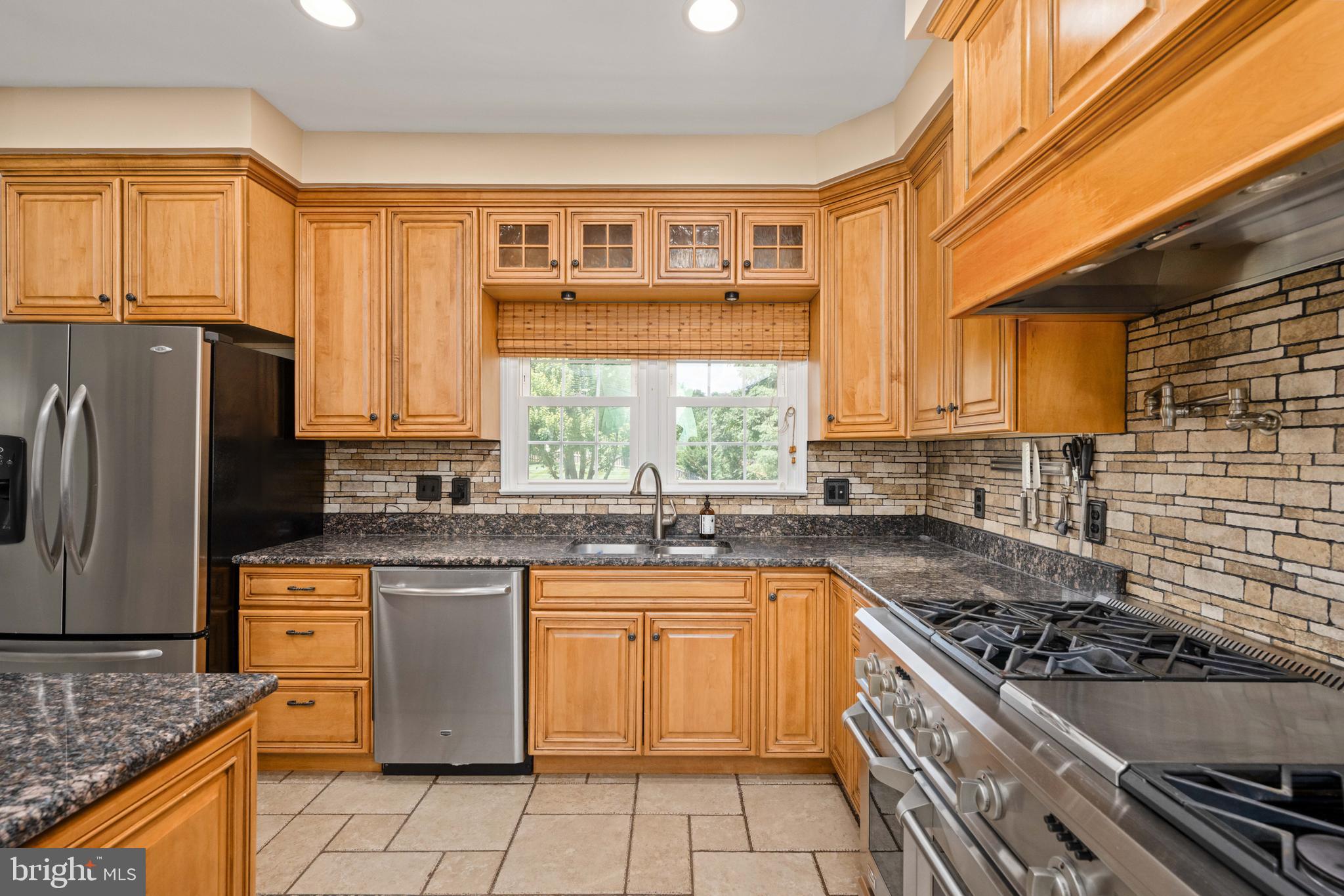 43232 Wayside Circle Ashburn, VA 20147 - Photo 25 of 105