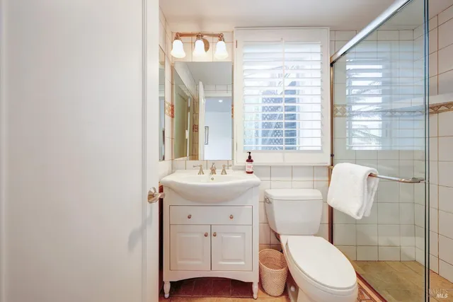 $3,857,000 | 1 North Point Circle, Belvedere, CA 94920