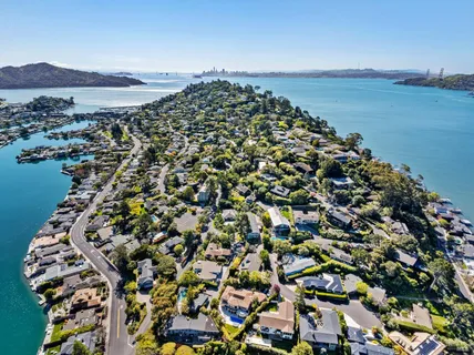 $3,857,000 | 1 North Point Circle, Belvedere, CA 94920