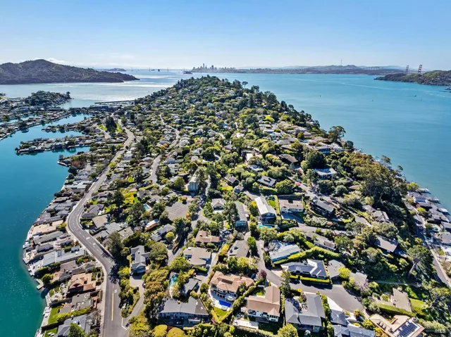 $3,857,000 | 1 North Point Circle, Belvedere, CA 94920