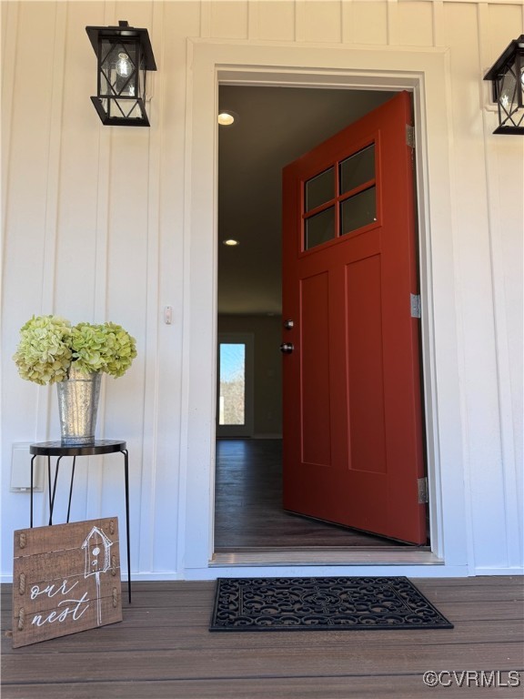 290 New South Ridge Bumpass, VA 23024 - Photo 5 of 50 Step inside