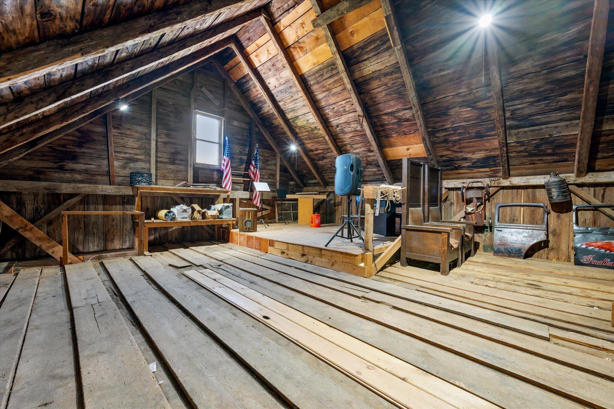 2103 Highway 1 Sullivan, ME 04664 - Photo 39 of 49 Barn