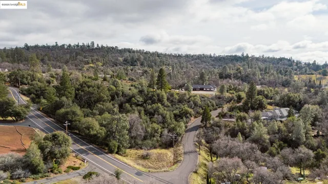 a view of a mountain in the distance