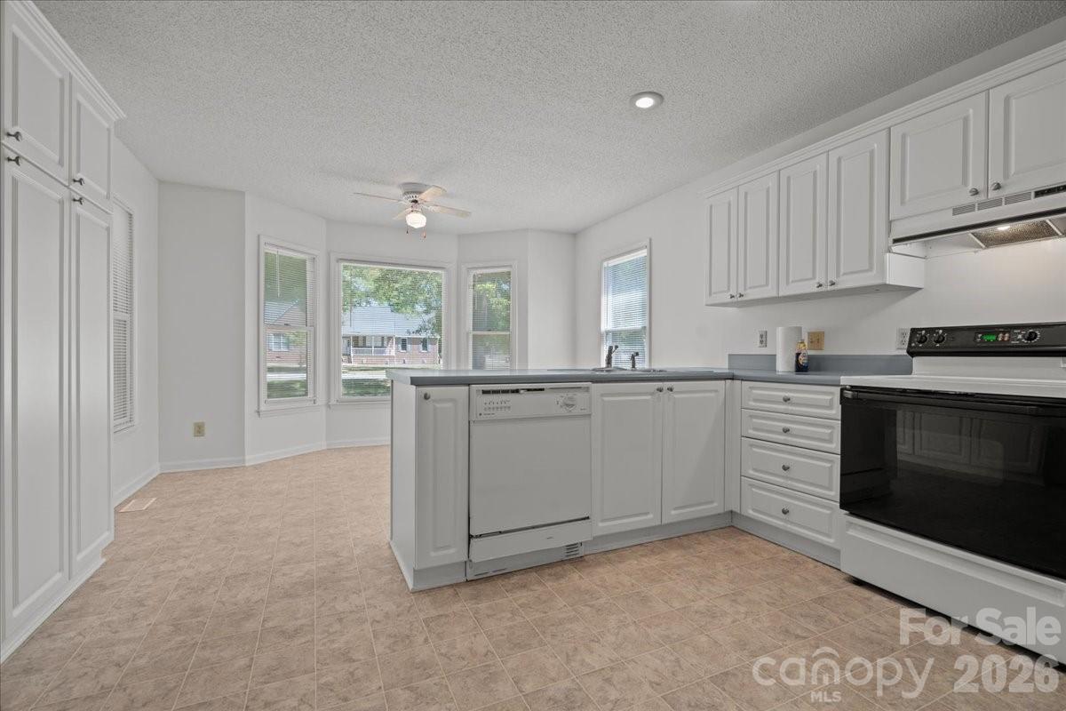 570 Coach Road Cheraw, SC 29520 - Photo 21 of 40 Gallery Image 21