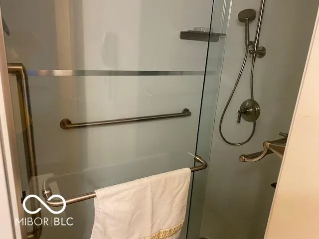 $209,000 | 1015 Plaza Drive, Martinsville, IN 46151