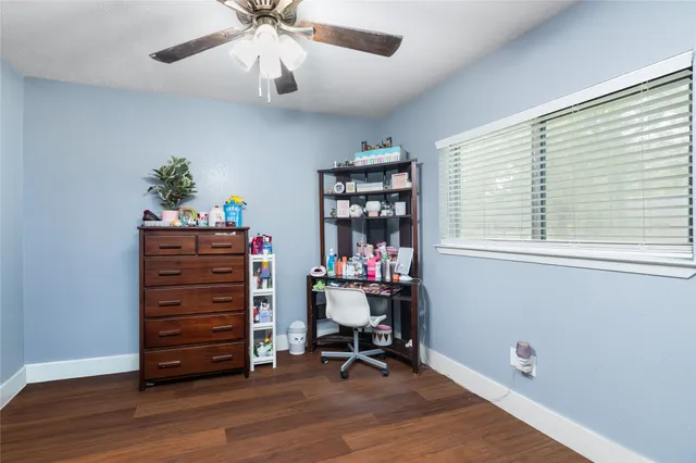 $250,000 | 17458 Jolly Boat Drive, Crosby, TX 77532